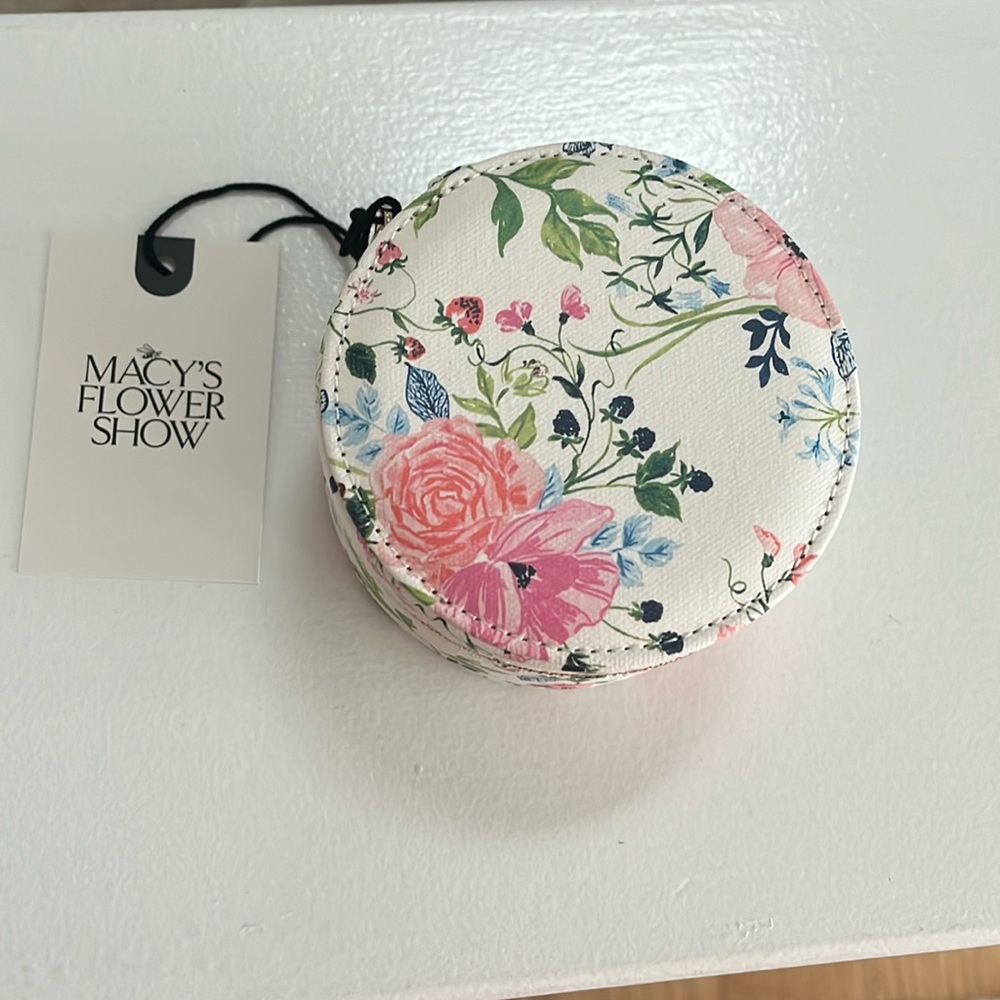 Flower Show Round jewelry box